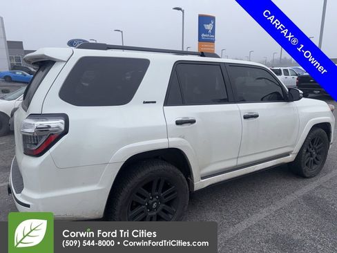 Used 2023 Toyota 4Runner Limited image 9