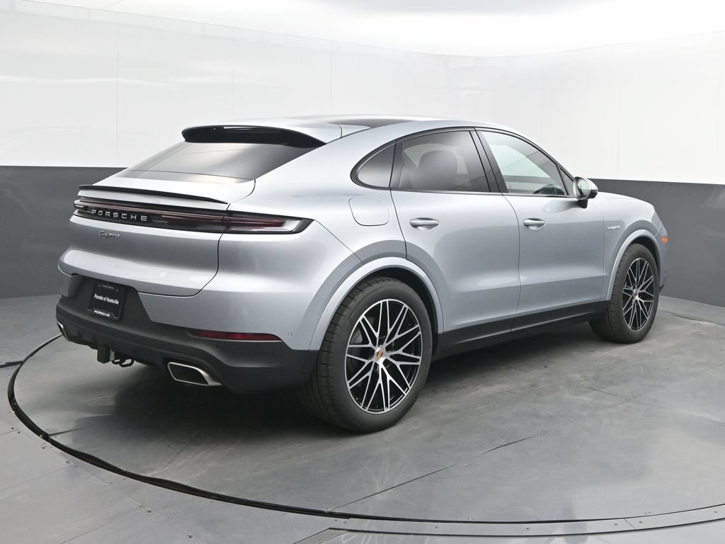 Certified 2026 Porsche Cayenne E-Hybrid Coupe AWD/4WD image 7