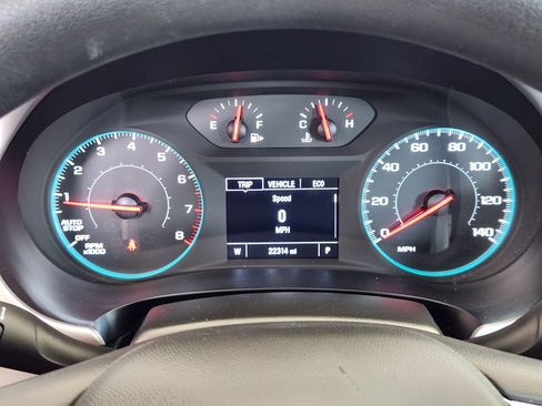 Used 2025 Chevrolet Malibu LT FWD image 17