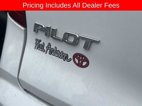 Used 2022 Honda Pilot EX-L image 11