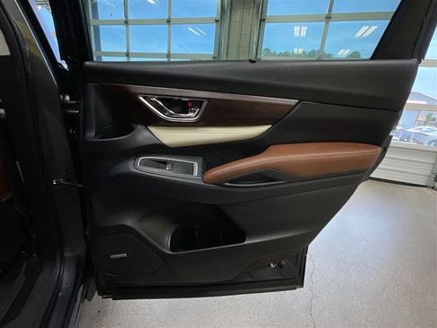 Used 2019 Subaru Ascent Touring AWD/4WD image 27