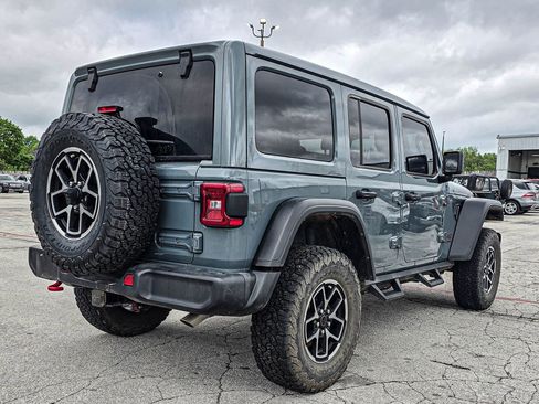 Used 2024 Jeep Wrangler Unlimited Rubicon w/ Technology Group image 6