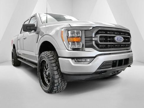 Used 2022 Ford F150 XLT w/ Equipment Group 302A High AWD/4WD image 39