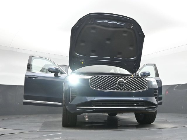 New 2026 Volvo XC90 B6 Ultra w/ Protection Package AWD/4WD image 56