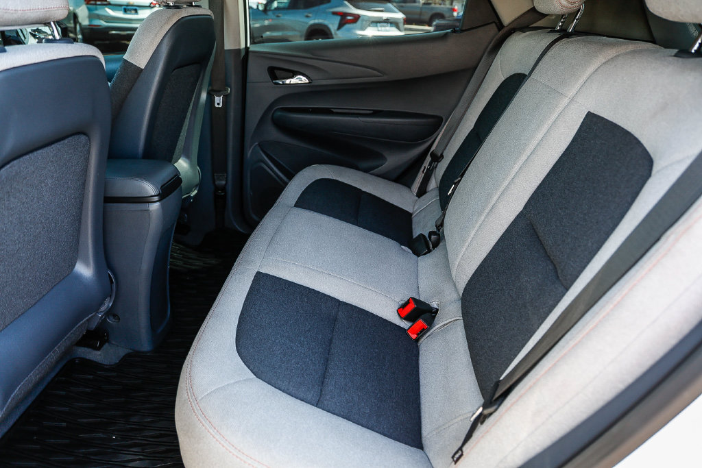 Used 2019 Chevrolet Bolt LT FWD image 31