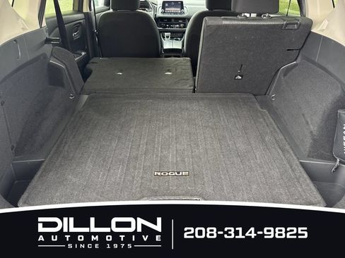 Used 2025 Nissan Rogue SV AWD/4WD image 17