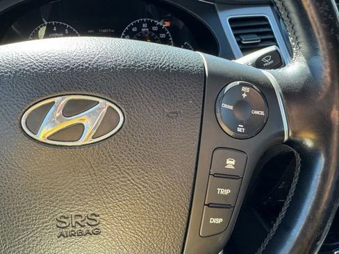 Used 2014 Hyundai Genesis 5.0 R-Spec RWD image 27