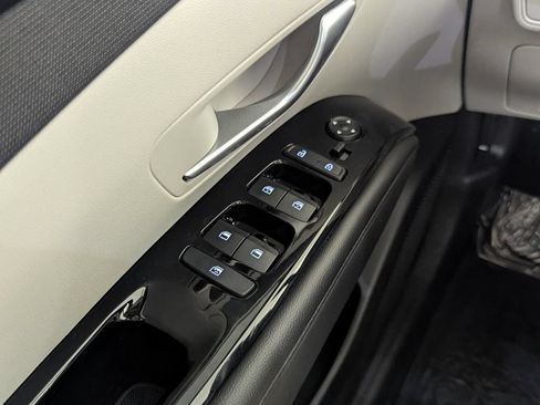 Certified 2022 Hyundai Tucson Limited FWD image 17