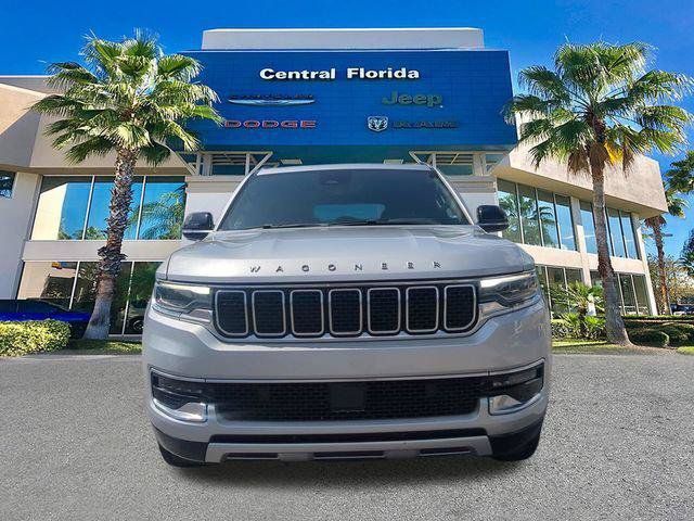 Certified 2024 Jeep Wagoneer Series II w/ Flexible Seating Group RWD image 3