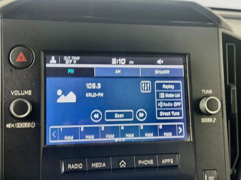 Used 2024 Subaru Crosstrek 2.0i AWD/4WD image 19