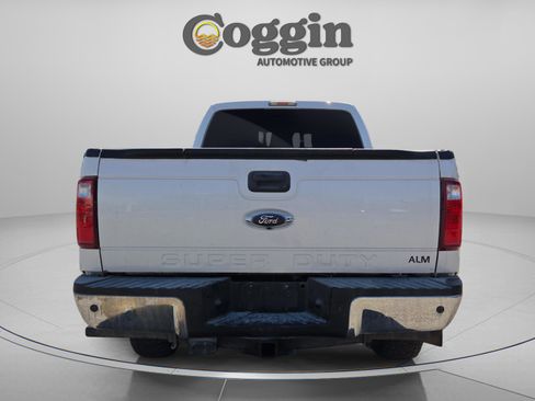 Used 2016 Ford F250 Lariat w/ FX4 Off-Road Package image 4