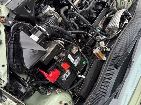 Used 2010 Ford Focus SE image 26