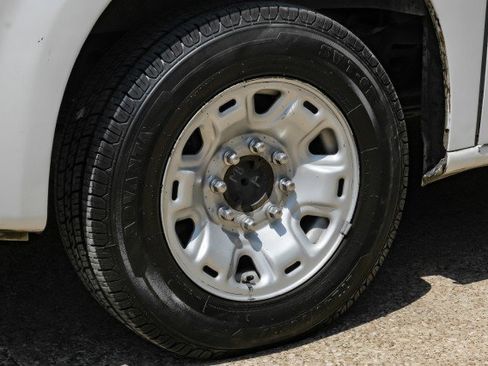 Used 2013 Nissan NV 2500 S w/ Side Curtain Airbag Pkg image 42