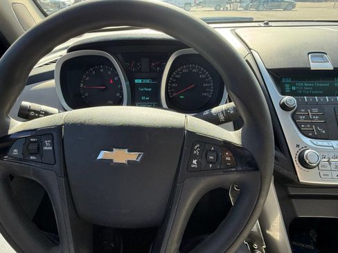 Used 2015 Chevrolet Equinox LS FWD image 22