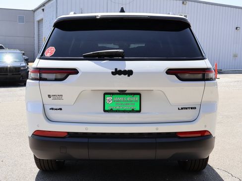 New 2025 Jeep Grand Cherokee L Limited w/ Black Appearance Package image 4
