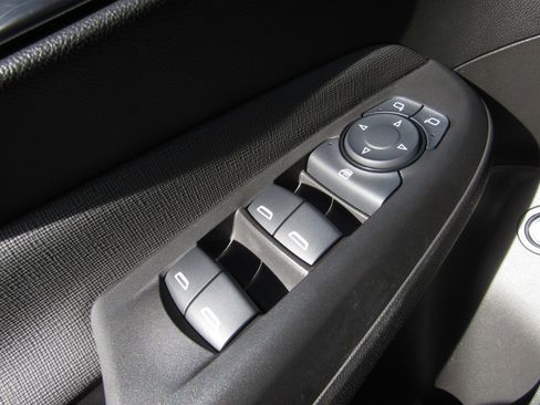 Used 2025 Buick Envista Avenir image 24