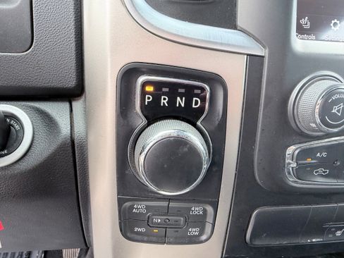 Used 2019 RAM 1500 Big Horn image 14