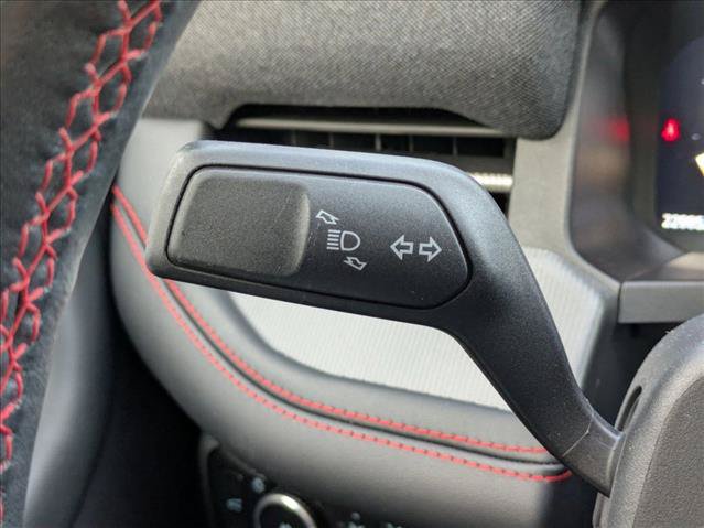 Used 2025 Ford Explorer ST RWD image 6