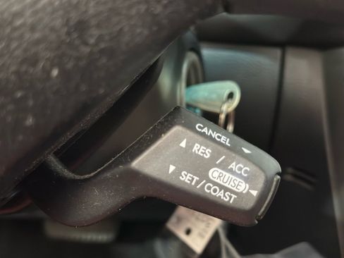 Used 2005 Subaru Outback 2.5i image 24