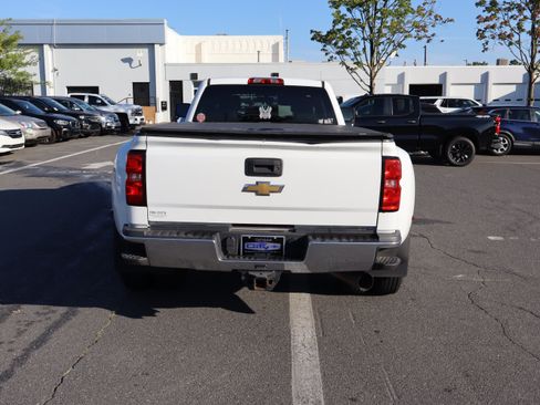 Used 2018 Chevrolet Silverado 3500 W/T w/ WT Fleet Convenience Package AWD/4WD image 21
