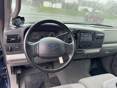 Used 2005 Ford F250 XLT image 14