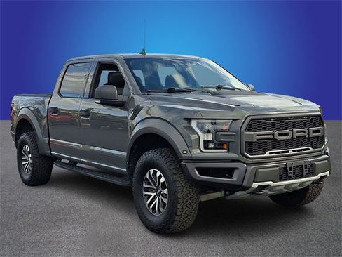 Used 2020 Ford F150 Raptor w/ Equipment Group 801A Mid image 3