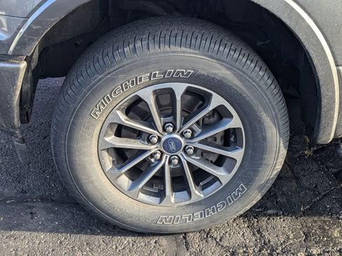 Used 2020 Ford F150 XLT w/ Equipment Group 302A Luxury image 8