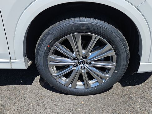 Used 2023 MAZDA CX-5 Signature AWD/4WD image 8