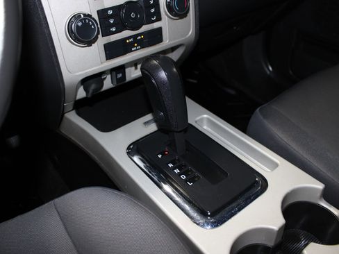 Used 2012 Ford Escape XLT FWD image 20