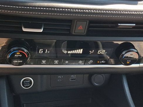 Certified 2023 Nissan Rogue SV AWD/4WD image 16