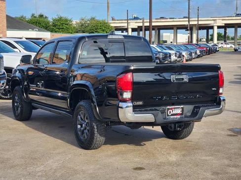 Used 2023 Toyota Tacoma SR5 RWD image 5
