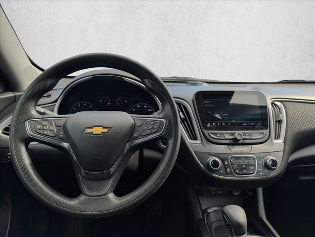 Used 2025 Chevrolet Malibu LT FWD image 20