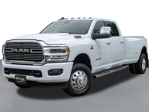 Used 2024 RAM 3500 Laramie w/ Bed Utility Group image 4