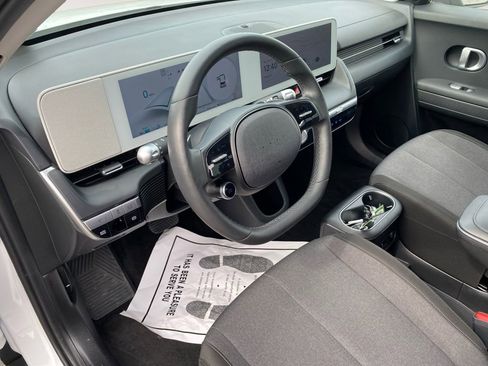 Used 2024 Hyundai Ioniq 5 SEL image 16