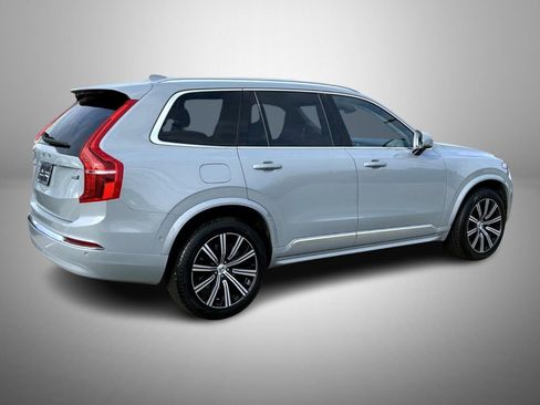 Used 2024 Volvo XC90 B6 Plus image 5