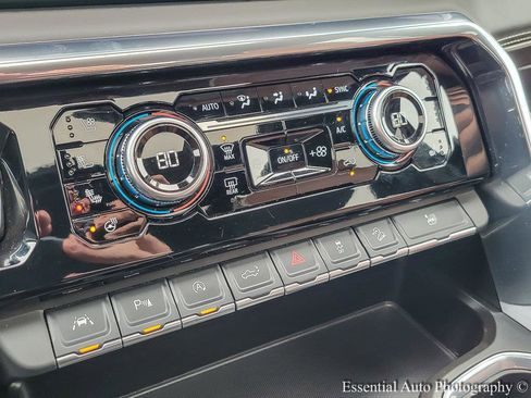 Certified 2024 GMC Sierra 1500 Denali Ultimate image 16