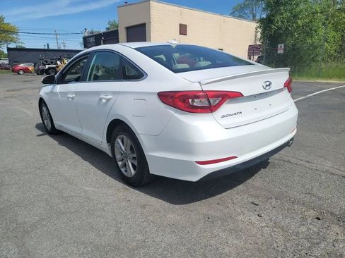 Used 2016 Hyundai Sonata SE FWD image 7