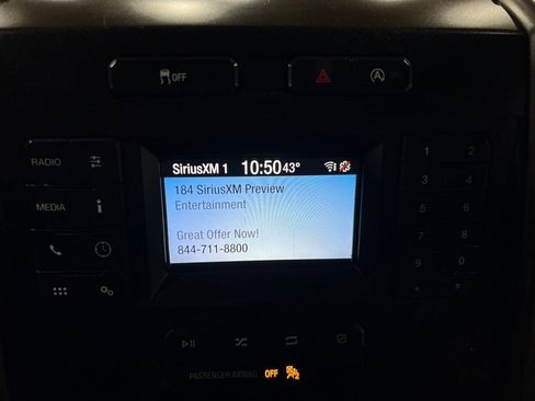 Used 2018 Ford F150 XLT w/ Trailer Tow Package image 31