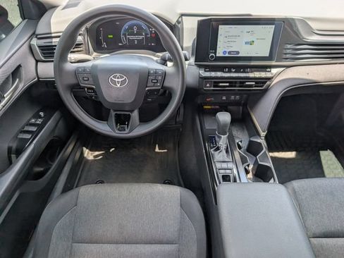 Used 2026 Toyota Camry LE FWD image 6