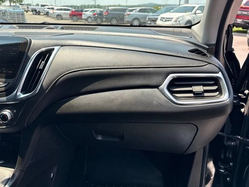 Used 2019 Chevrolet Equinox Premier FWD image 19