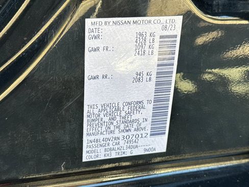 Used 2024 Nissan Altima 2.5 SV FWD image 34