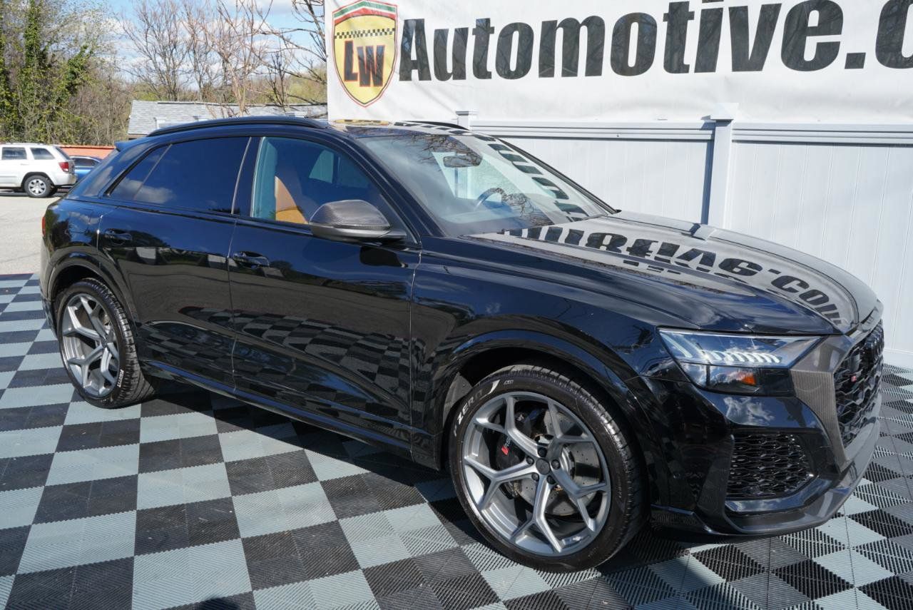 Used 2023 Audi RS Q8 AWD/4WD image 2