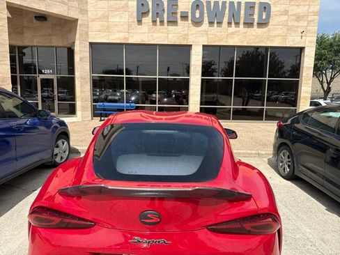 Used 2020 Toyota Supra RWD image 5