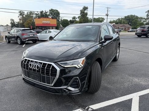 Used 2024 Audi Q3 2.0T Premium Plus w/ Premium Plus Package AWD/4WD image 2
