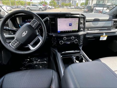 New 2026 Ford F250 4x4 Crew Cab Super Duty image 5