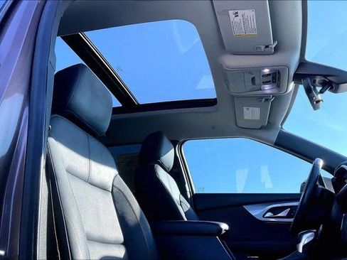 Used 2019 Chevrolet Blazer LT w/ Sun and Wheels Package image 27