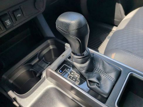 Used 2023 Toyota Tacoma SR5 w/ Technology Package AWD/4WD image 27