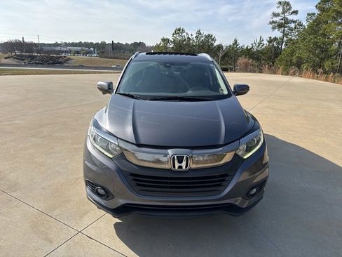 Used 2022 Honda HR-V EX image 2
