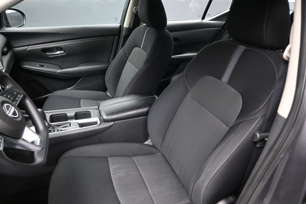 Used 2024 Nissan Sentra SV FWD image 19