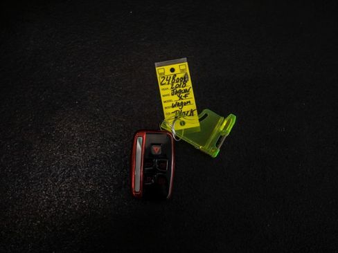 Used 2018 Jaguar XF First Edition image 35